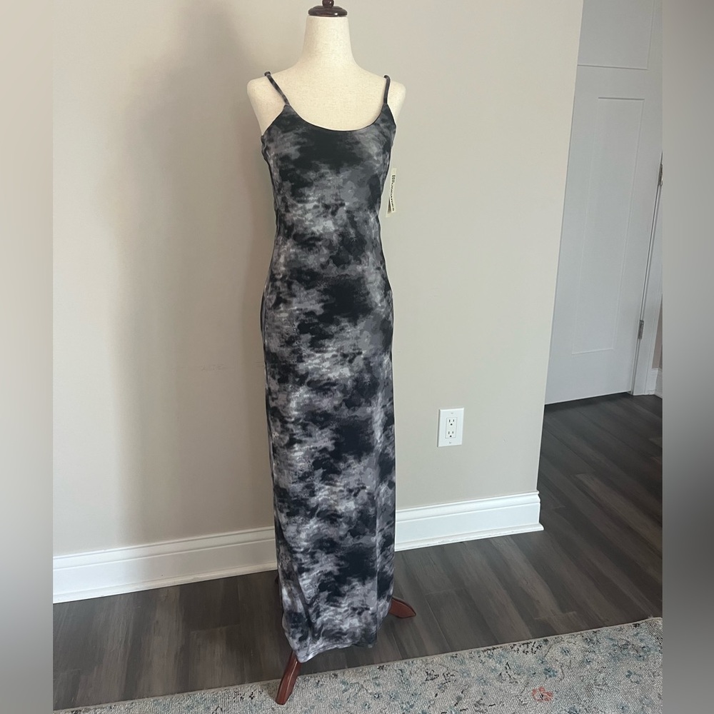 NWT 90’s style Black and Gray Tie-Dye Maxi Bodycon Dress